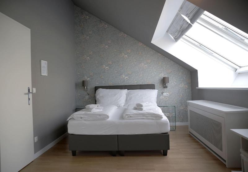 Kh Apartments image