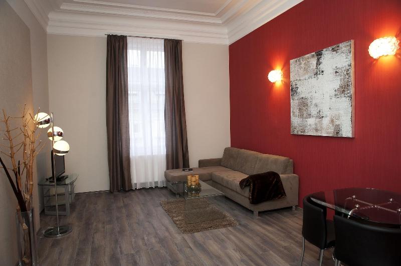 Kh Apartments image