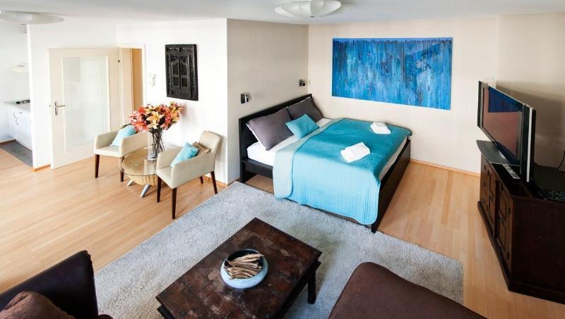 Kh Apartments image
