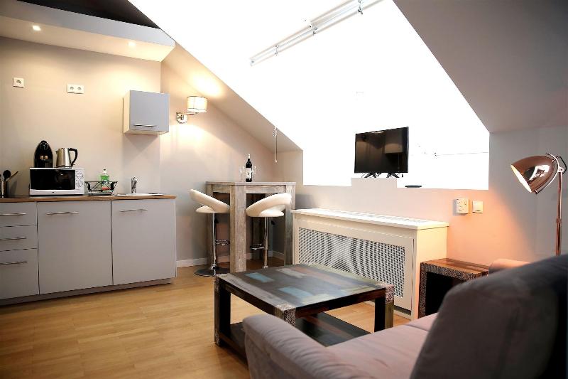 Kh Apartments image