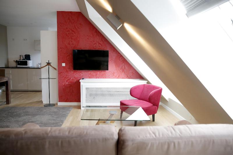 Kh Apartments image