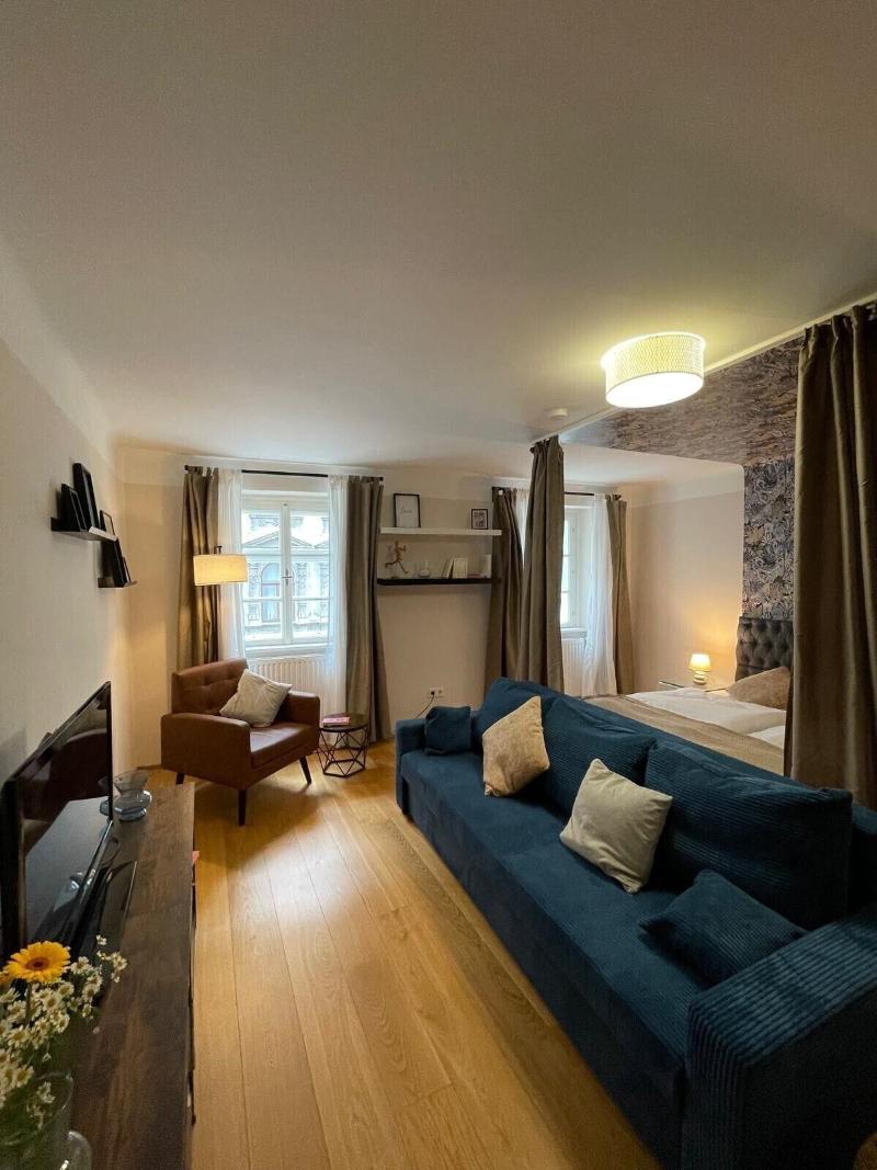 Kh Apartments image