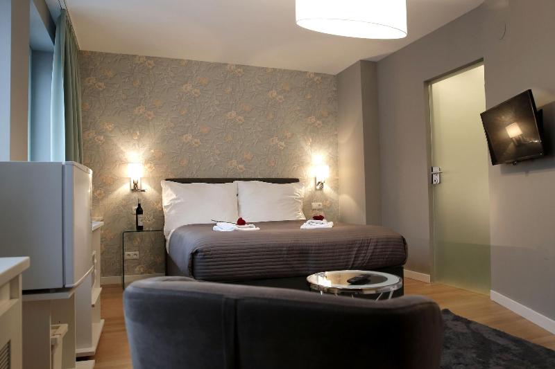 Kh Apartments image