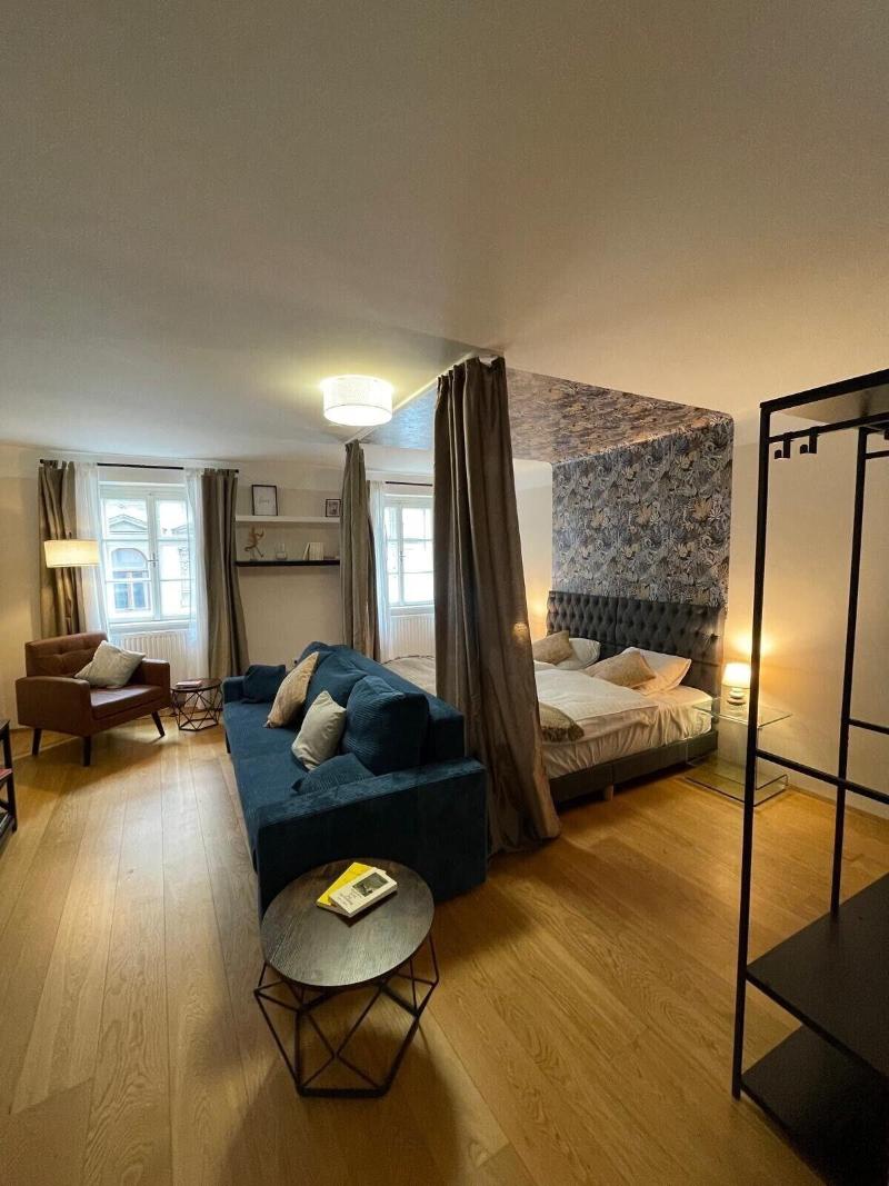 Kh Apartments image