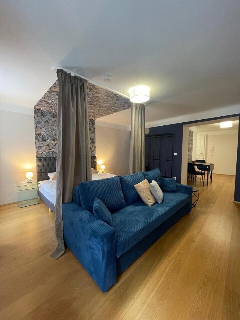 Kh Apartments image