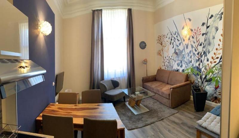 Kh Apartments image