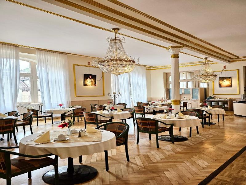 Gala Hotel image