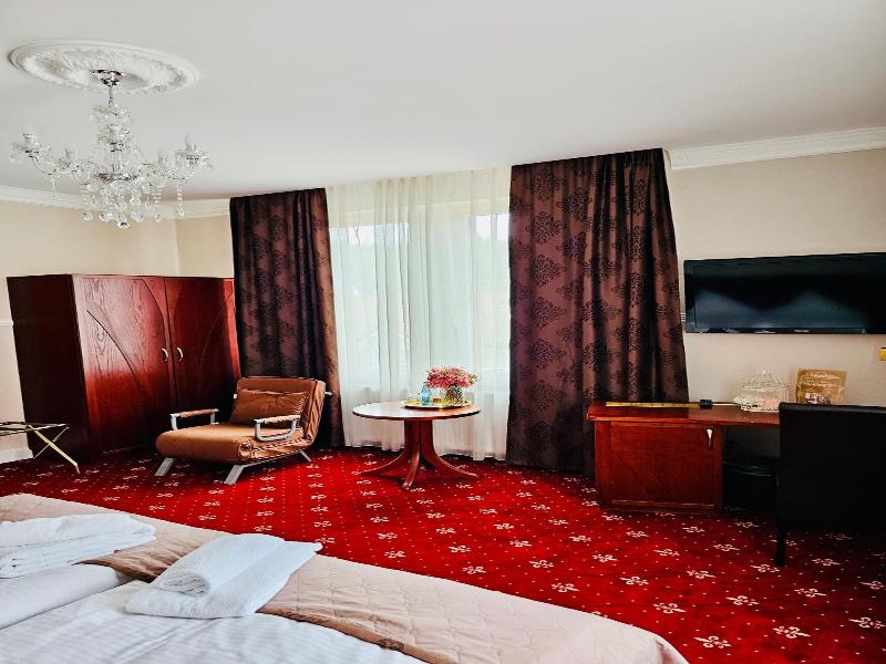 Gala Hotel image