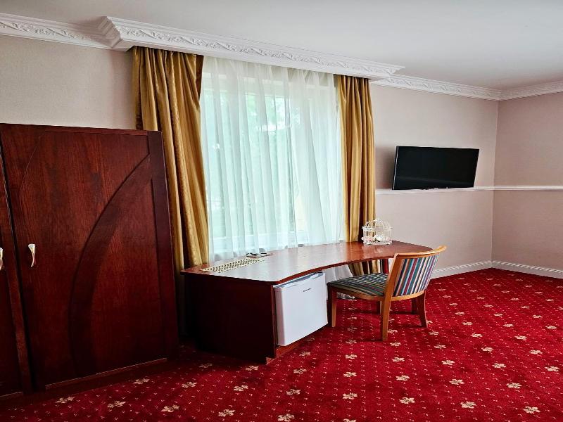 Gala Hotel image