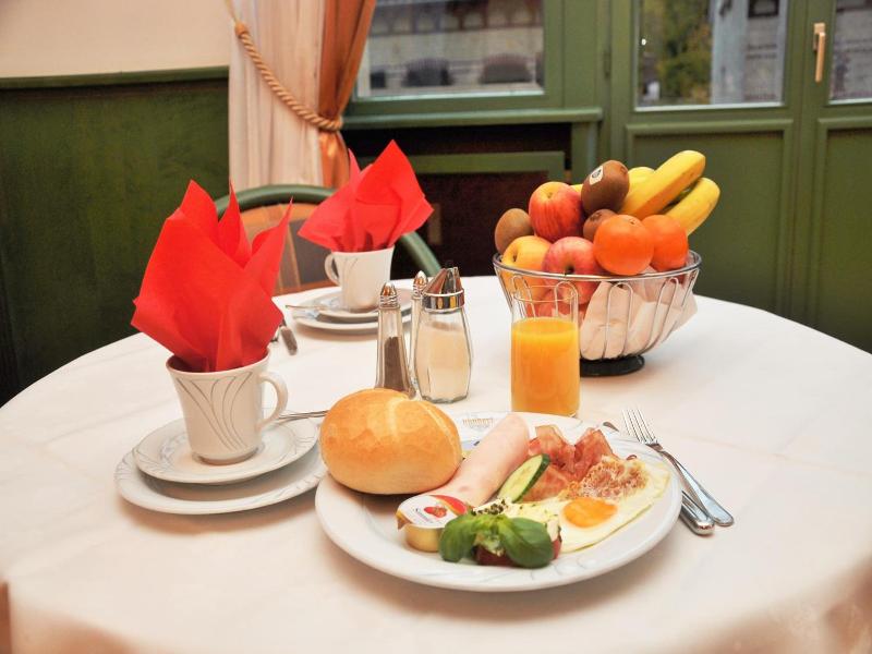 Gala Hotel image