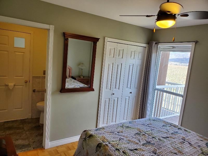 SUITE DELUXE QUEEN BED