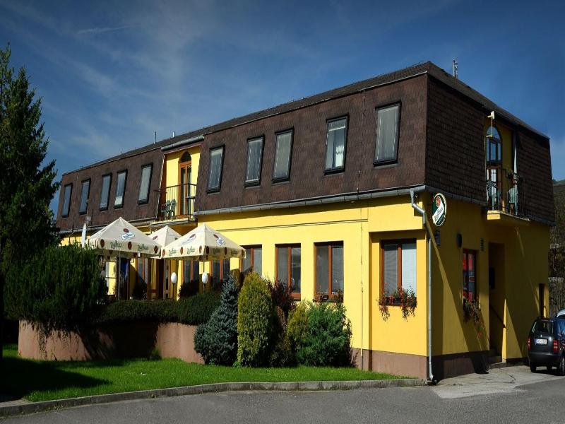 Penzión Agrothermal Bešeňová image