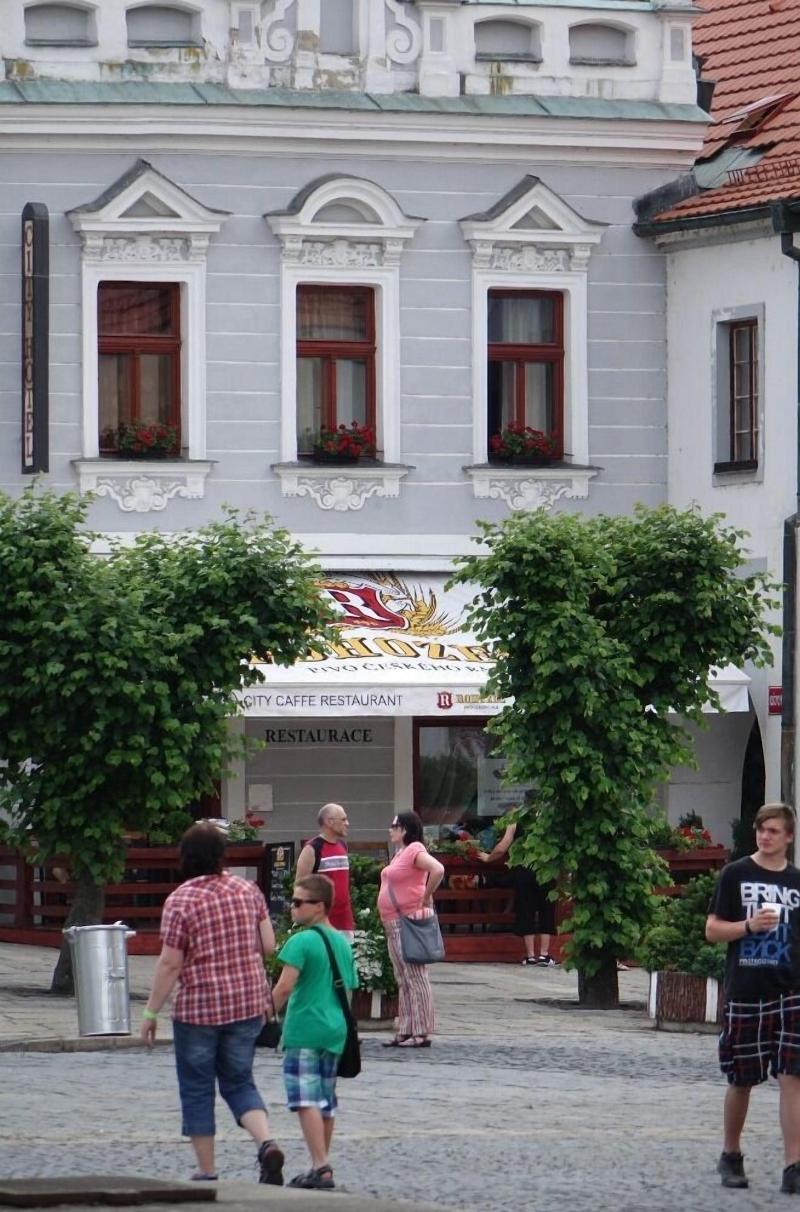 Hotel City