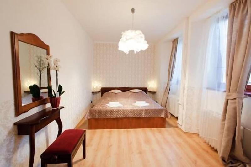 Hotel City