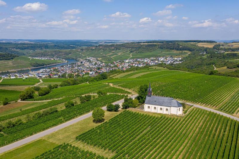 Hotel zum Mühlengarten image