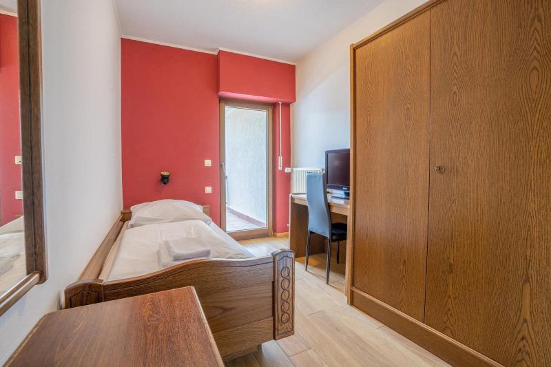 Hotel zum Mühlengarten image