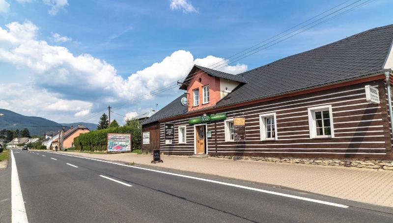 Hotel Pod Jedlovým vrchem image