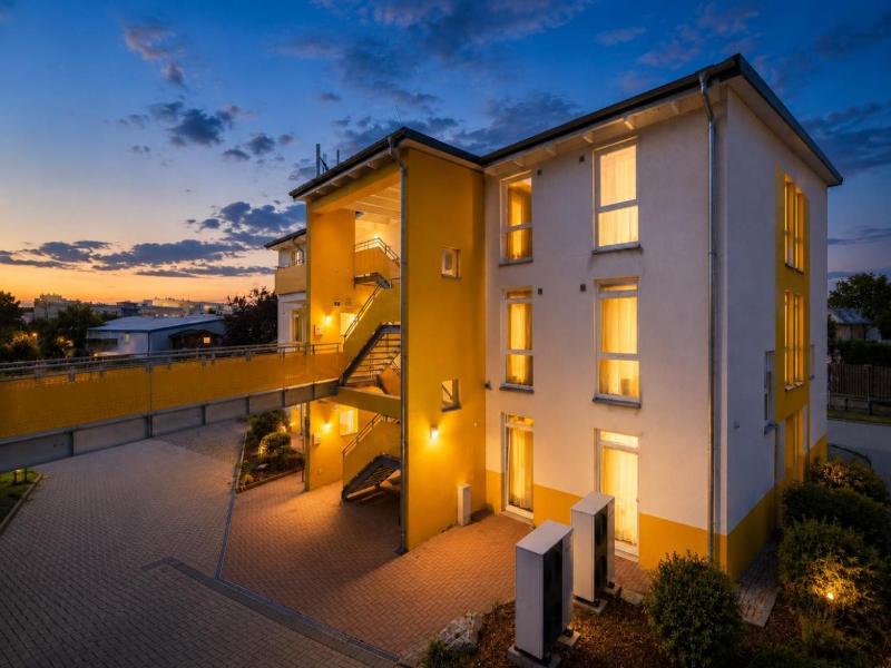 i-Motel image