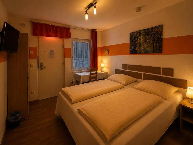i-Motel image