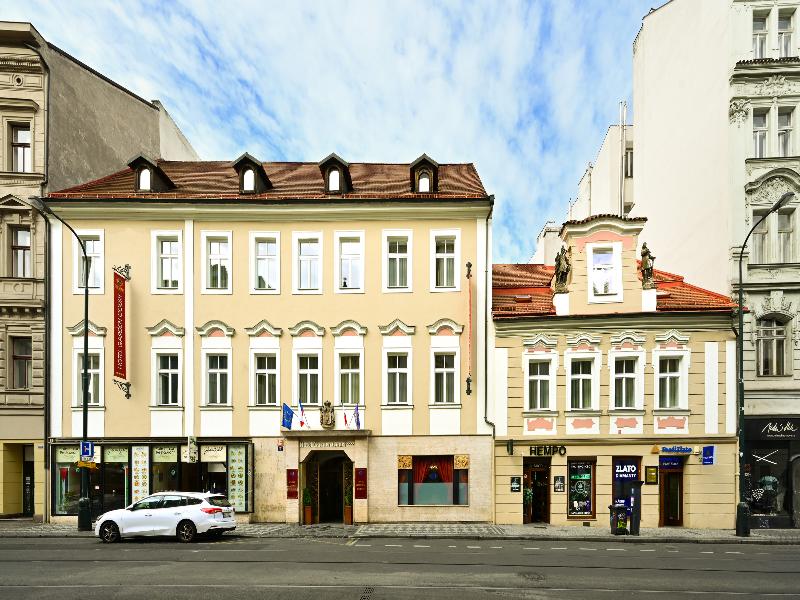 Hotel Garden Court Prague image