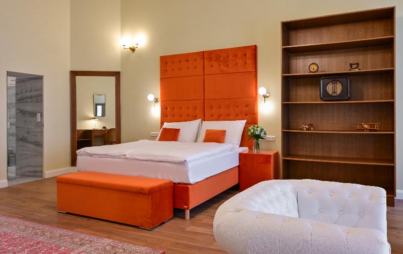 Hotel Garden Court Prague image