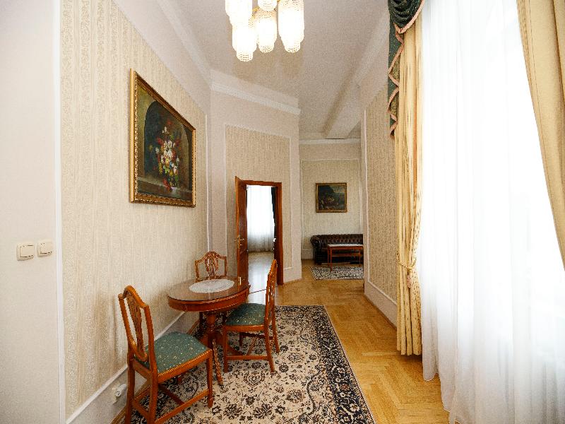 Hotel Bristol Palace image
