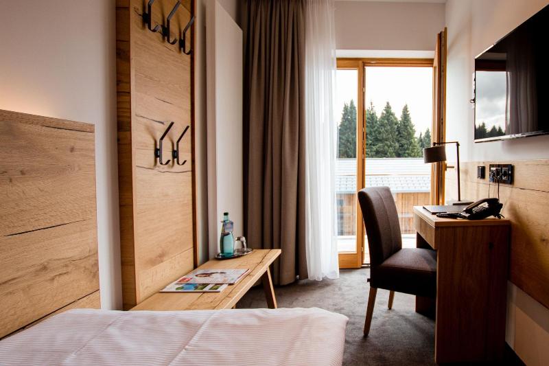 Tannenhaus image
