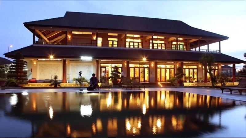 Aniise Villa Resort image