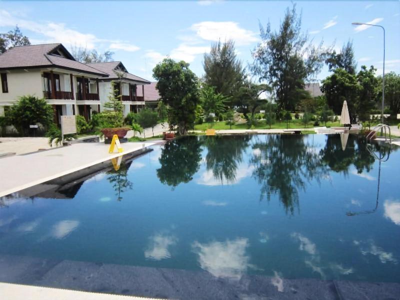 Aniise Villa Resort image