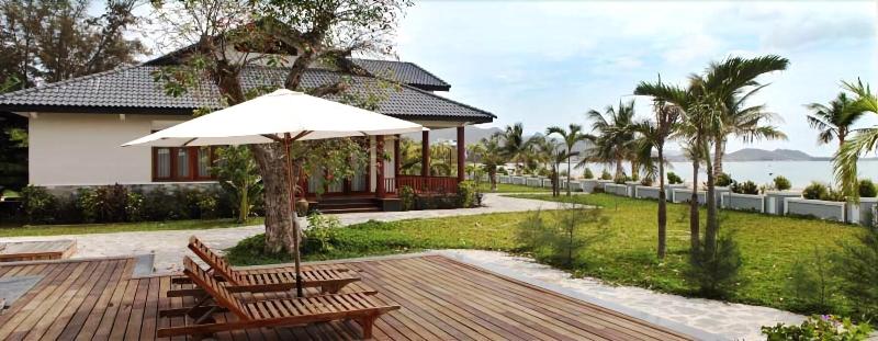 Aniise Villa Resort image