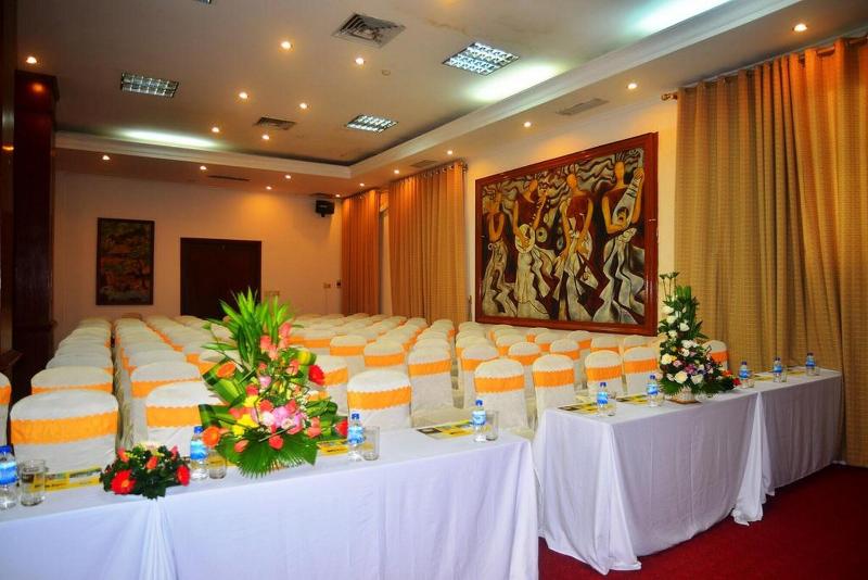 Central Hotel image