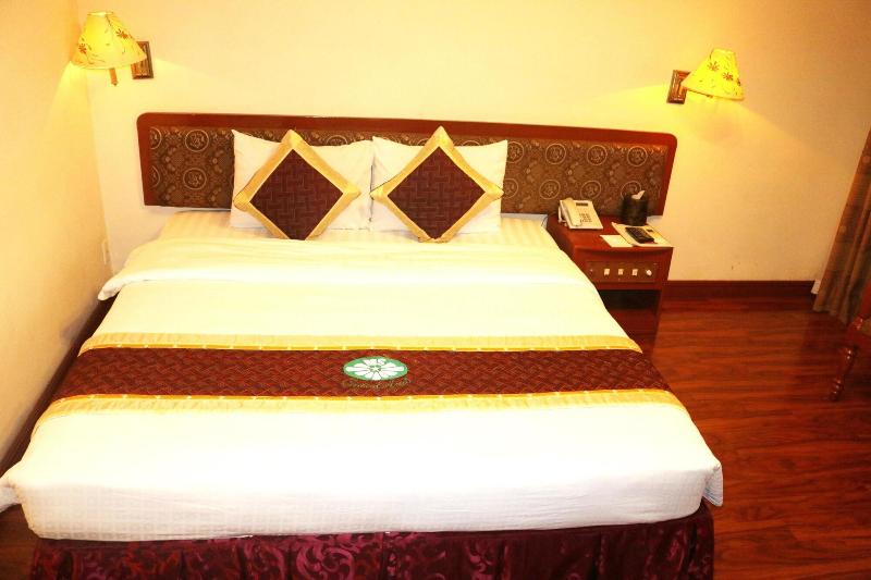 Central Hotel image