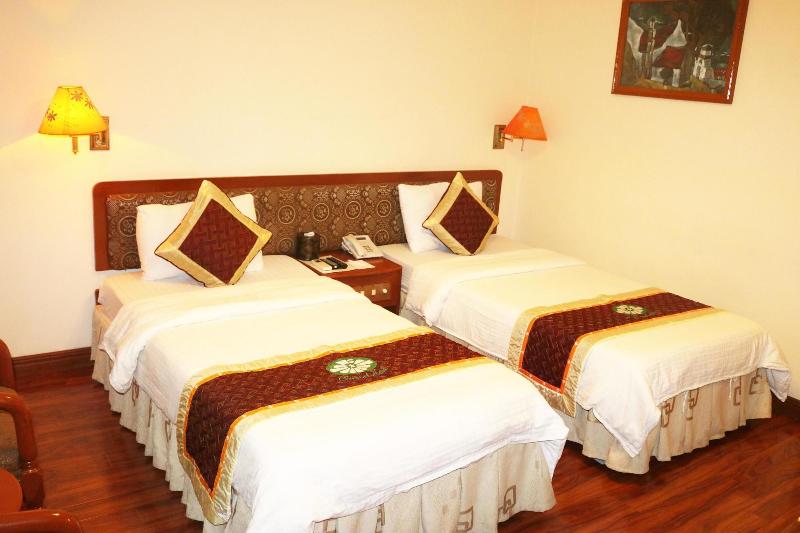 Central Hotel image