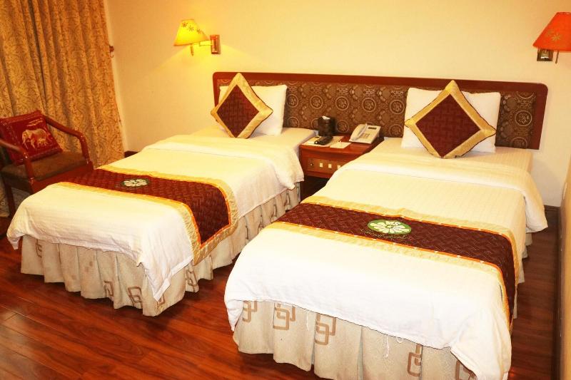 Central Hotel image