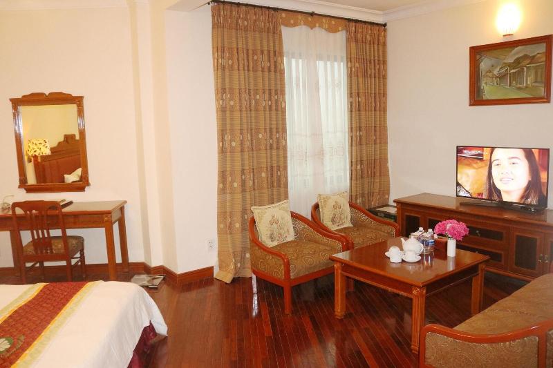 Central Hotel image