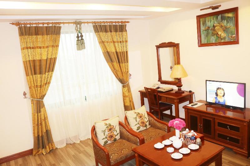 Central Hotel image