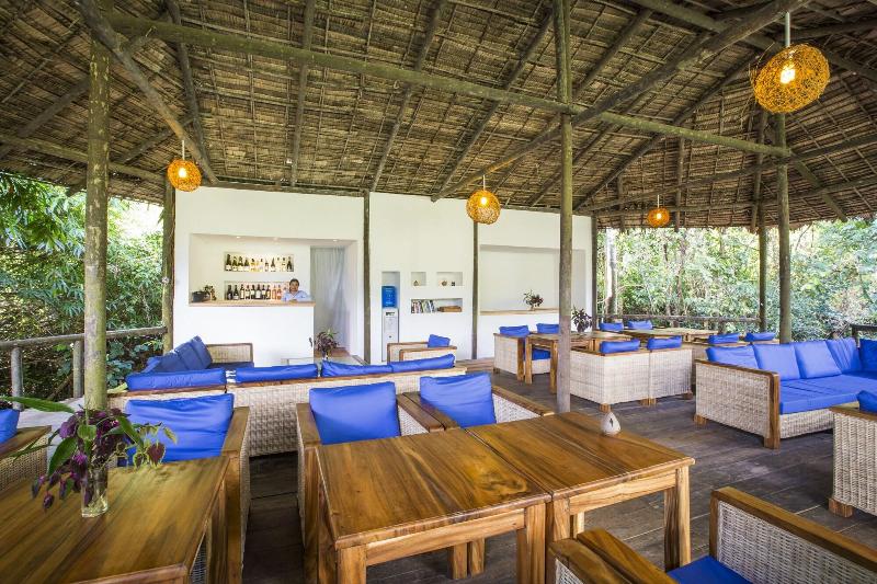 Rainbow Lodge image 1