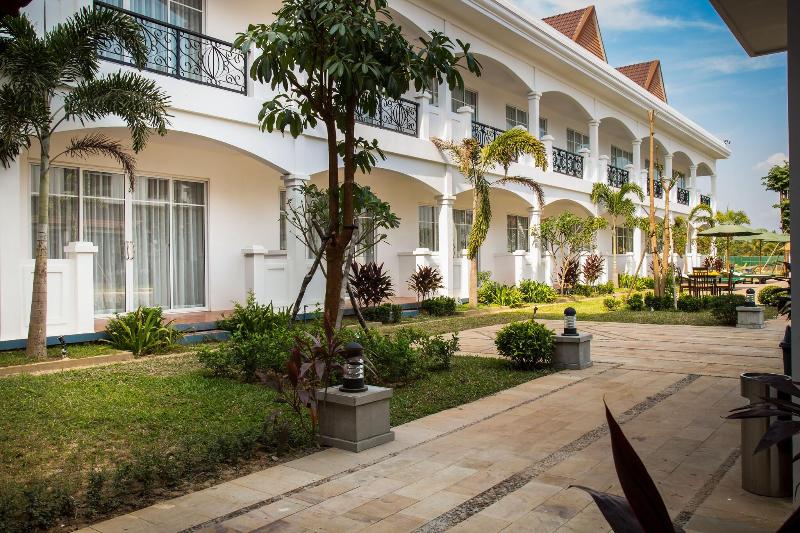 Glorious Hotel & Spa image