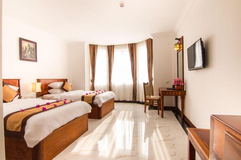 Glorious Hotel & Spa image