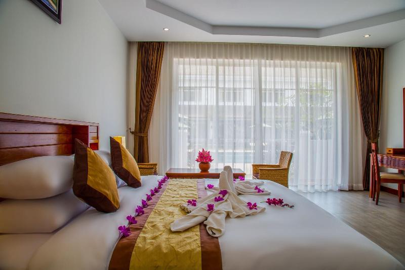 Glorious Hotel & Spa image