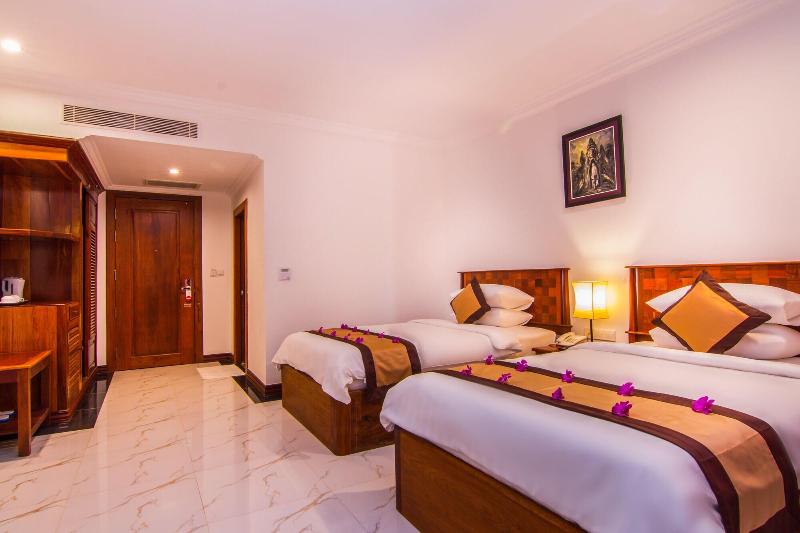 Glorious Hotel & Spa image