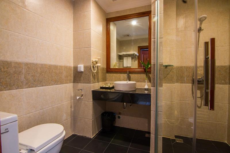 Glorious Hotel & Spa image