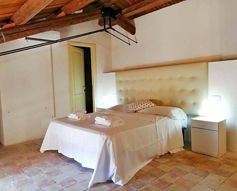 Landolina Palace image