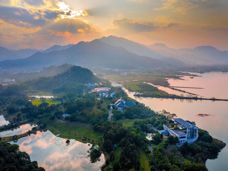 The Carp Islet Resort image