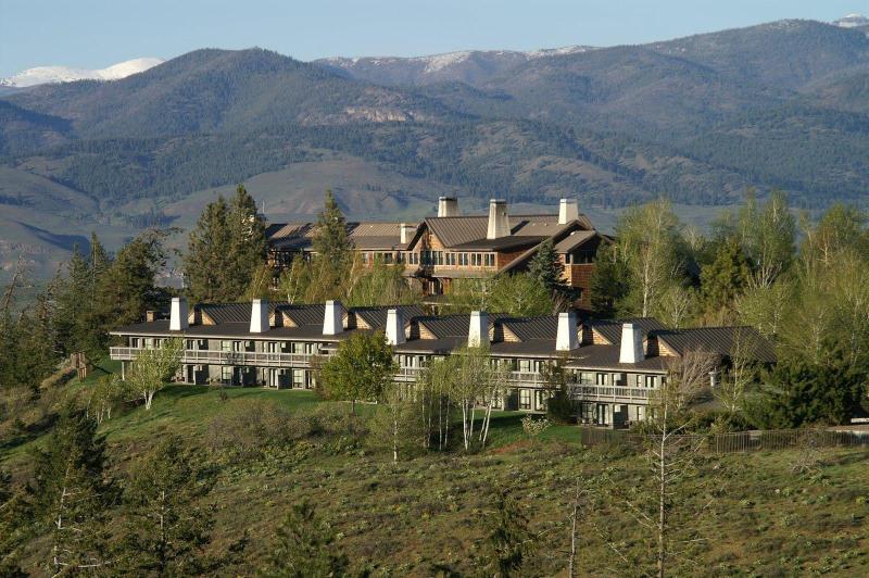 Sun Mountain Lodge image