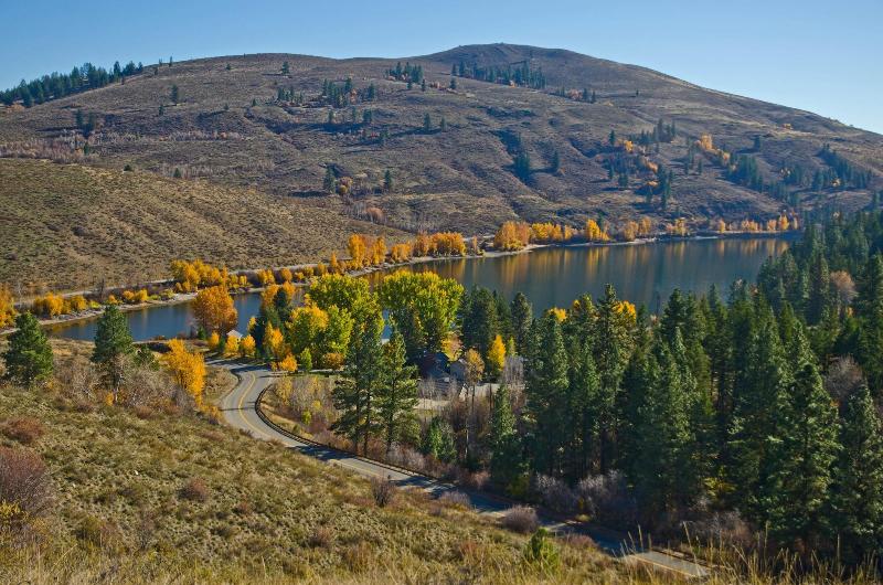 Sun Mountain Lodge image