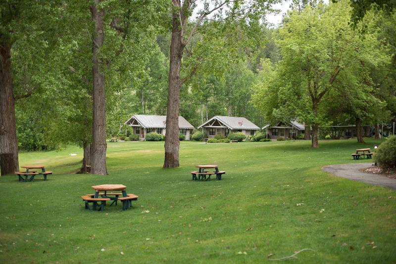 Sun Mountain Lodge image