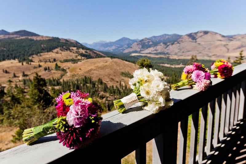 Sun Mountain Lodge image
