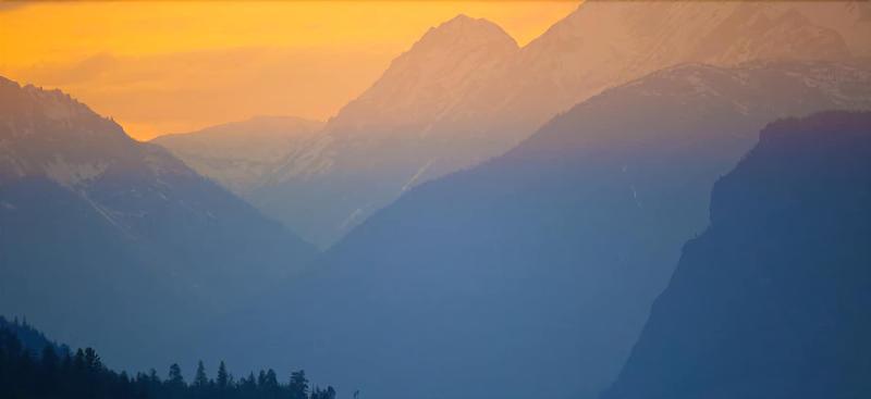 Sun Mountain Lodge image