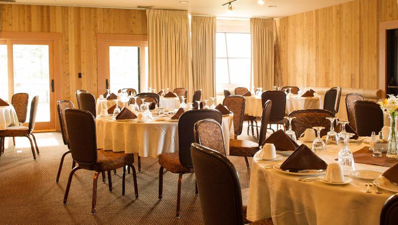 Sun Mountain Lodge image